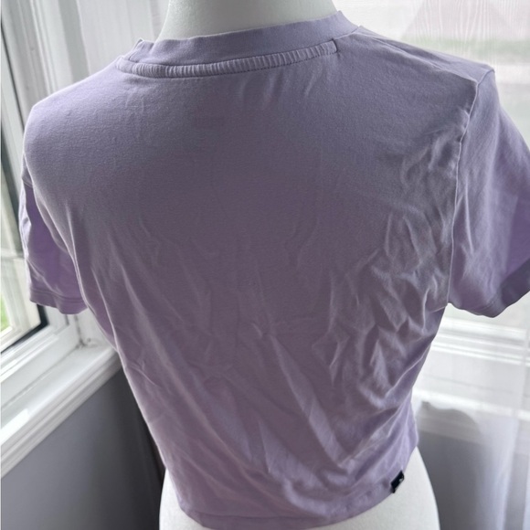 PUMA  Women's Essentials Slim Logo Tee Lavender Crop Top - Picture 6 of 7